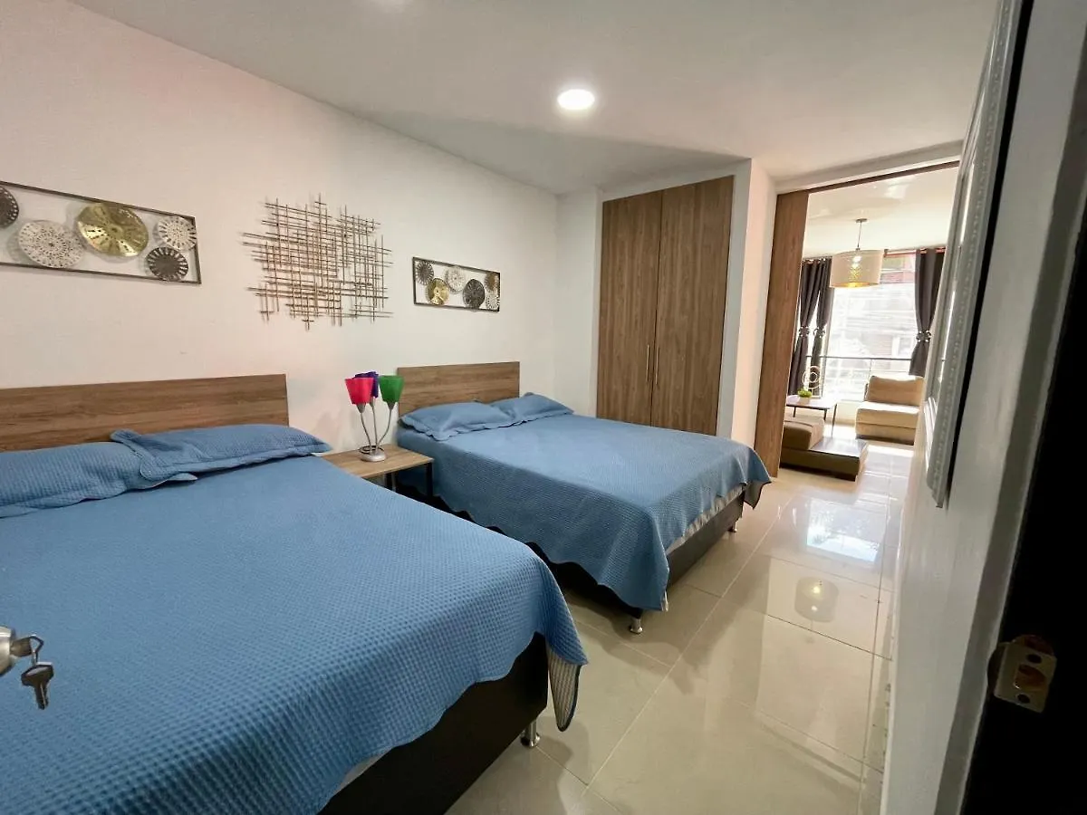 House Inn ميديلين شقة