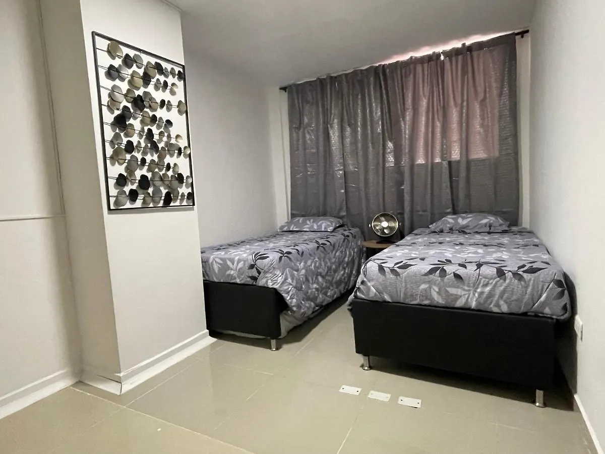 House Inn ميديلين